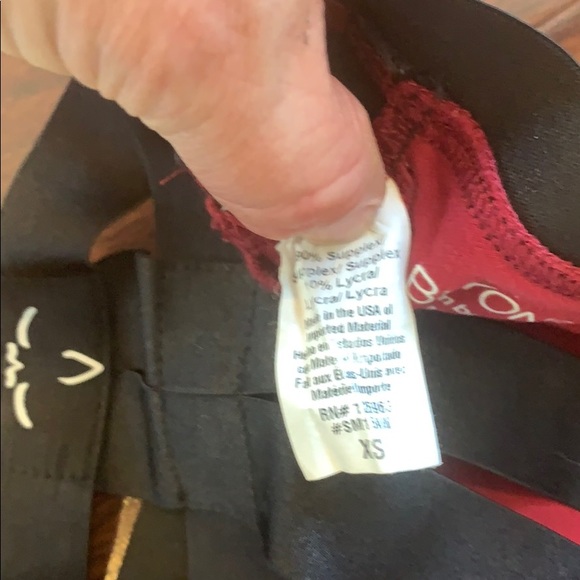 Pristine beyond yoga bra size xs - Picture 3 of 3